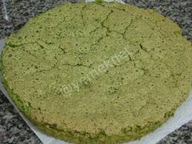 Ispanaklı Kivili Pasta